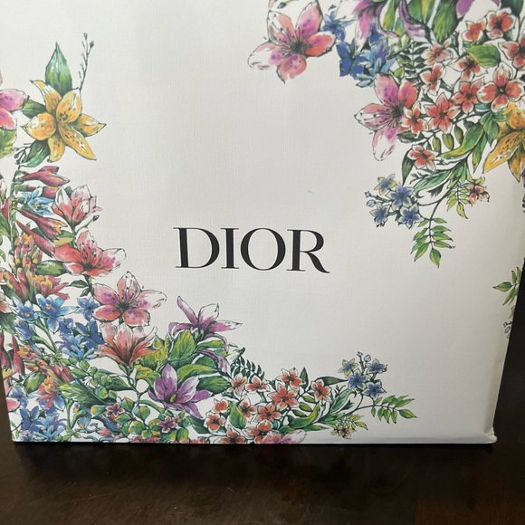 CHRISTIAN DIOR LIMITED EDITION DIORSHOW. 10 couleurs blooming bondior eyeshadow - Picture 9 of 10
